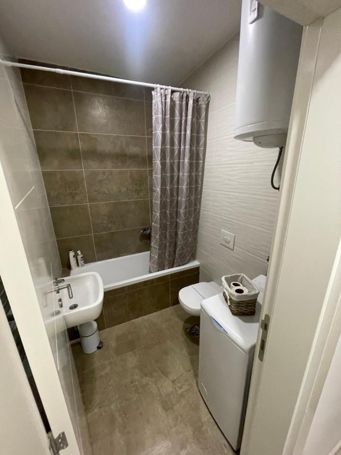 Novi Sad Apartman Apartment Ngoại thất bức ảnh